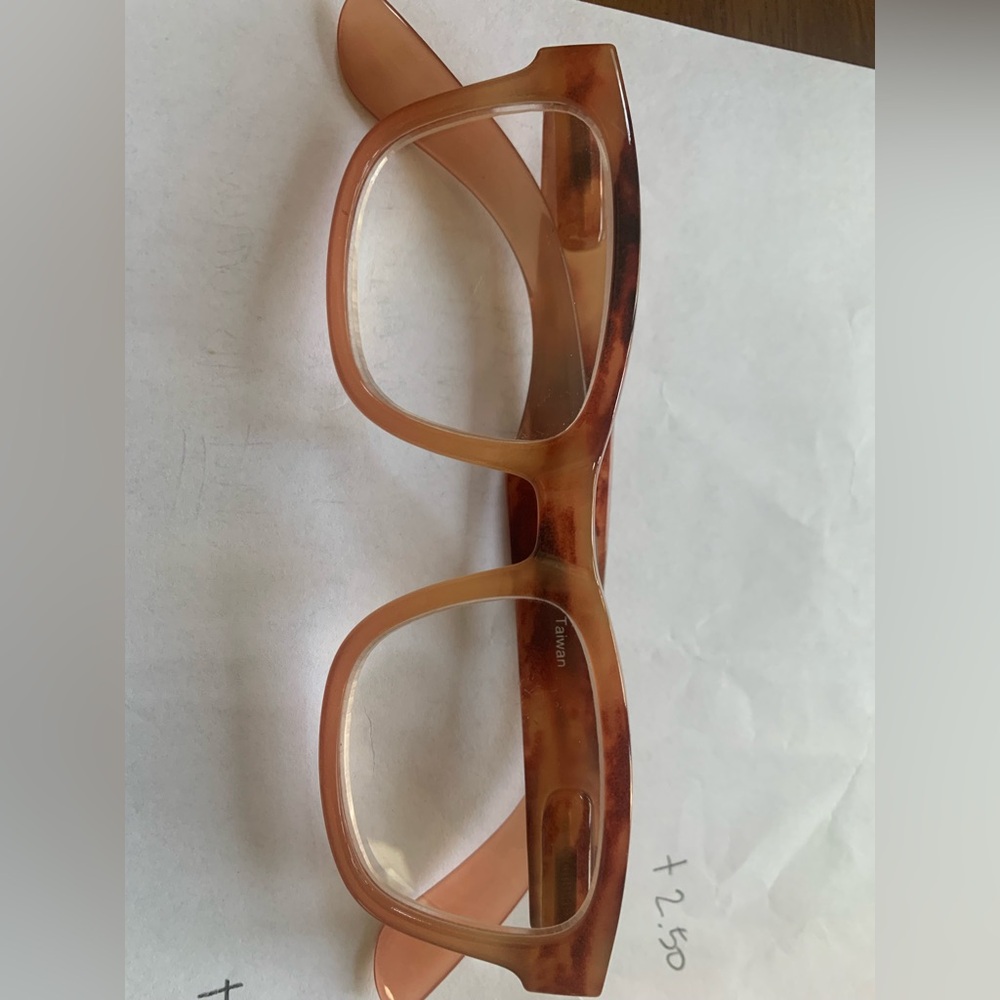 RS EYESHOP readers and PEEPERS reader sunglasses Set 3 - Picture 5 of 10